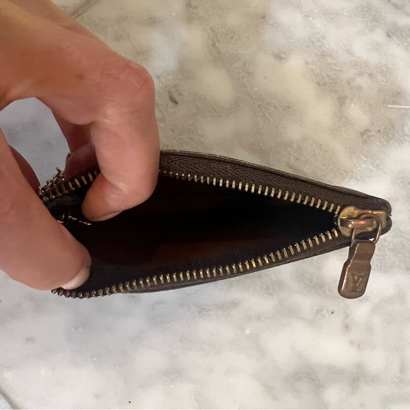 Authentic Louis Vuitton Key Pouch - Picture 6 of 9